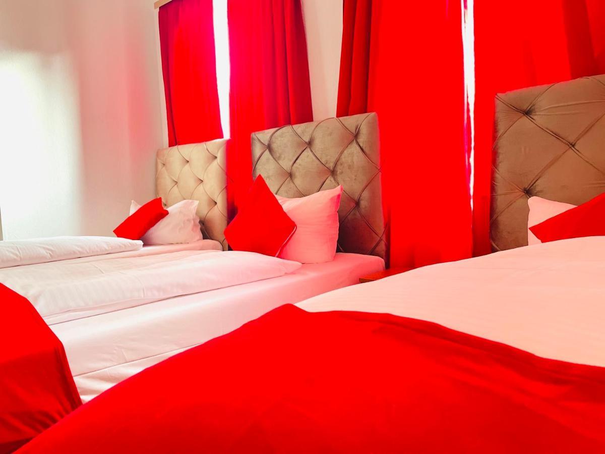 Hotel 66 Hamburg-Harburg Buitenkant foto